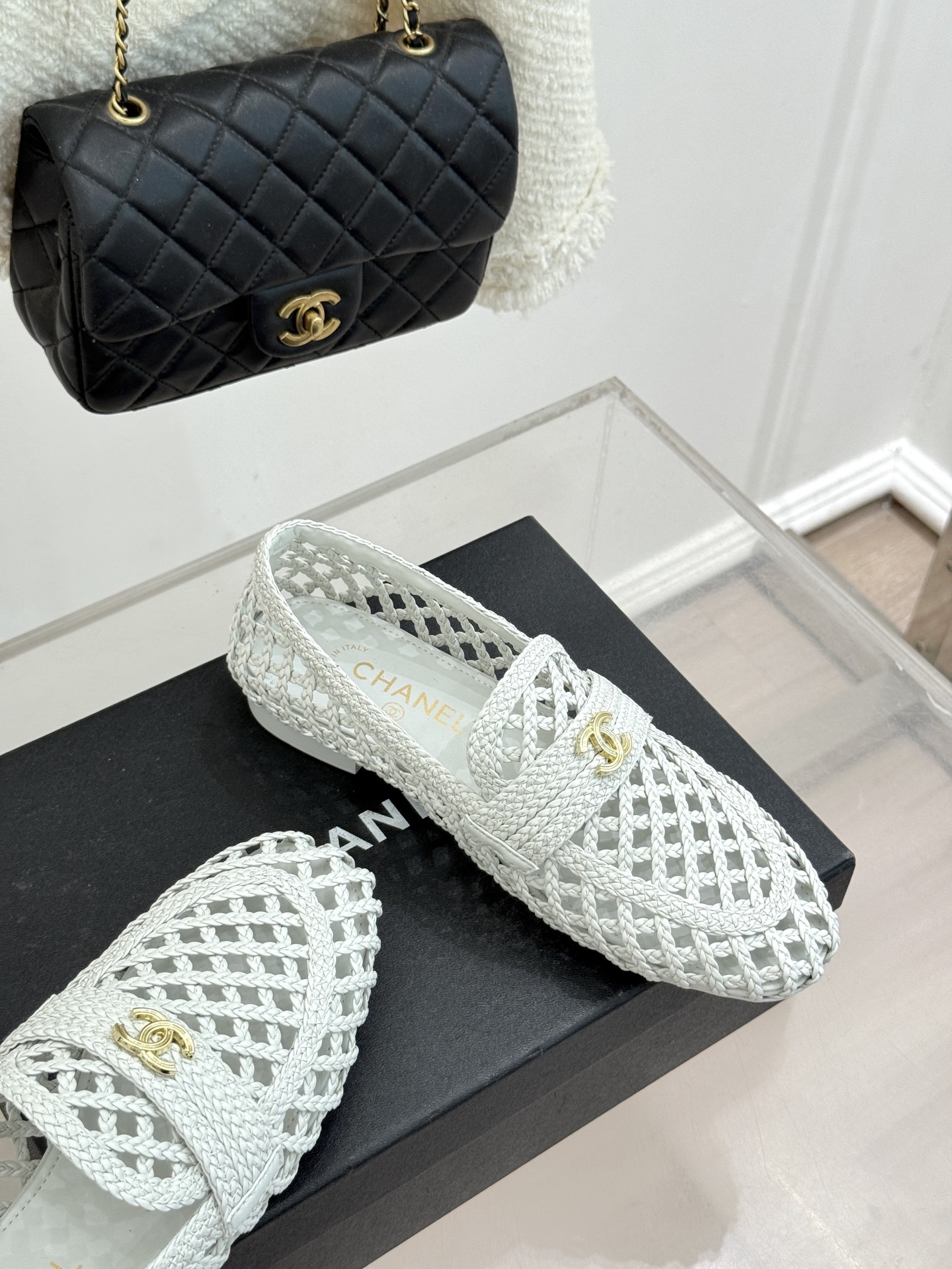 CHANE* ｜小香26P新品双C编织乐福鞋半拖将经典乐福与慵懒半拖完美融合编织肌理重塑小香高级感。镂空