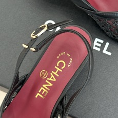 CHANE* |小香26M双C镂空网面鱼嘴高跟拖鞋将经典双C符号融于通透网面鱼嘴设计剪裁露趾显瘦粗跟两种 CHANE* |小香26M双C镂空网面鱼嘴高跟拖鞋将经典双C符号融于通透网面鱼嘴设计剪裁露趾显瘦粗跟两种