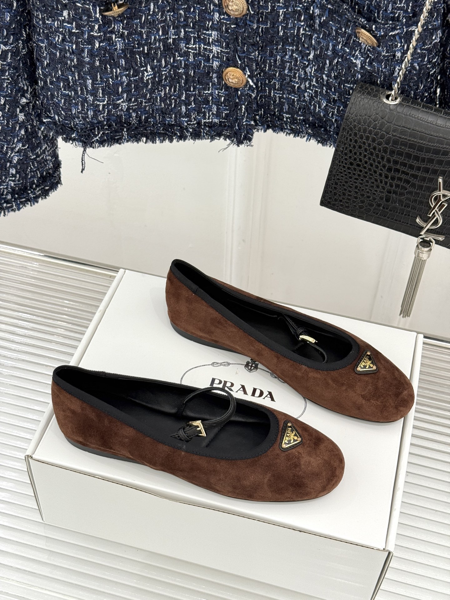 （原版飞机盒＋10）Prada/普拉达26WF新品三角标玛丽珍鞋复古优雅 重塑摩登气质标志性珐琅三角徽标