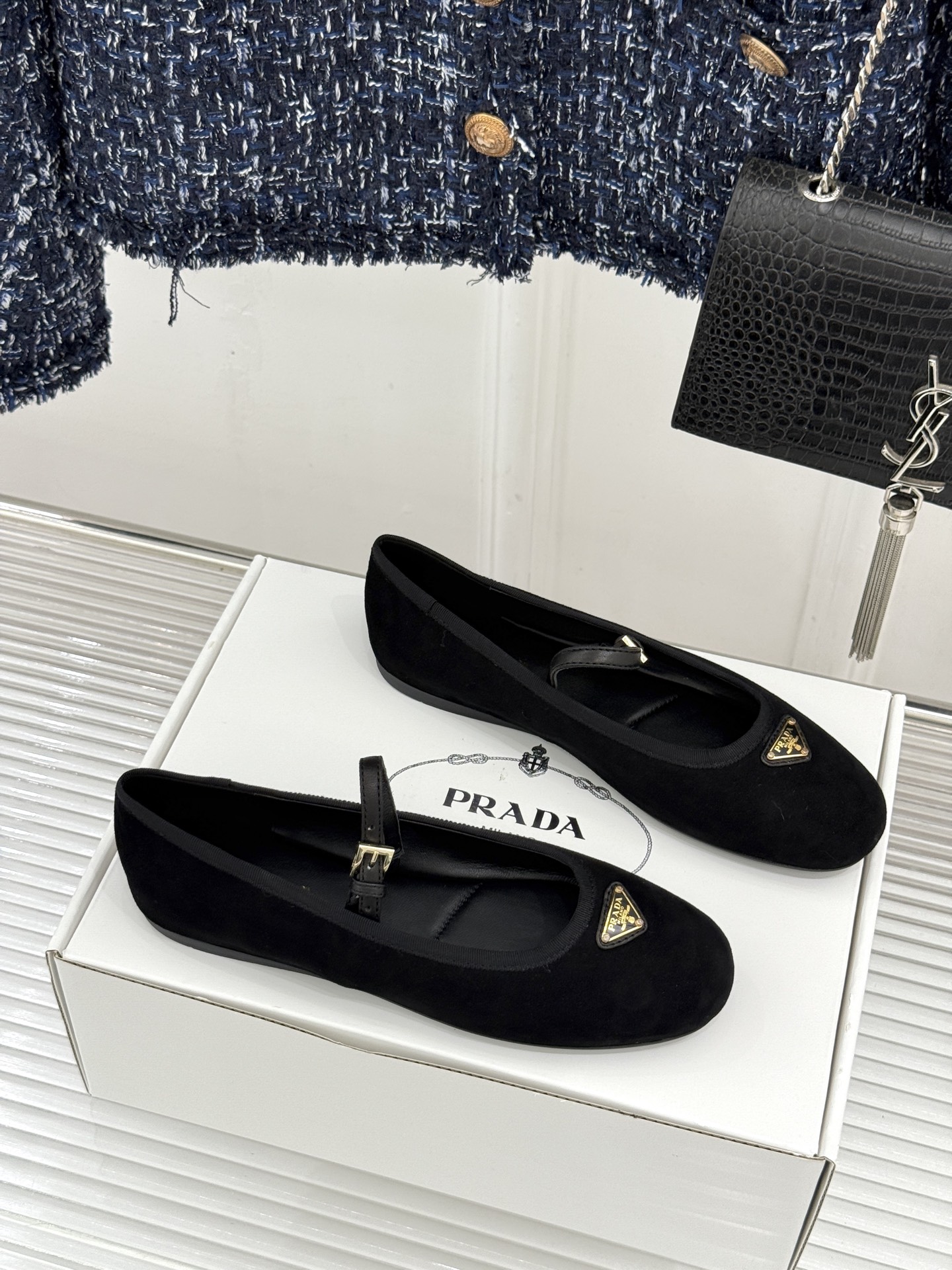 （原版飞机盒＋10）Prada/普拉达26WF新品三角标玛丽珍鞋复古优雅 重塑摩登气质标志性珐琅三角徽标
