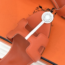 (原版飞机盒)Hermès/爱马仕经典H型细跟高跟凉鞋极简奢韵 勾勒优雅身姿标志性H型镂空鞋面凝练品牌经 (原版飞机盒)Hermès/爱马仕经典H型细跟高跟凉鞋极简奢韵 勾勒优雅身姿标志性H型镂空鞋面凝练品牌经