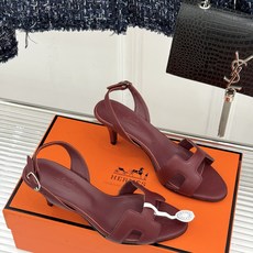 (原版飞机盒)Hermès/爱马仕经典H型细跟高跟凉鞋极简奢韵 勾勒优雅身姿标志性H型镂空鞋面凝练品牌经 (原版飞机盒)Hermès/爱马仕经典H型细跟高跟凉鞋极简奢韵 勾勒优雅身姿标志性H型镂空鞋面凝练品牌经