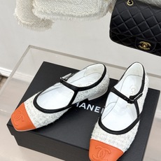 CHANE*|小香经典双C拼色方头平底玛丽珍鞋拼色方头平底设计小羊皮触感细腻亲肤双C电绣点缀鞋头复古方头 CHANE*|小香经典双C拼色方头平底玛丽珍鞋拼色方头平底设计小羊皮触感细腻亲肤双C电绣点缀鞋头复古方头