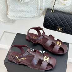 凉鞋CHANE*|小香26M新品双C镂空罗马平底凉鞋P金属双C闪耀鞋身中央镂空交错勾勒复古线条平底设计行 凉鞋CHANE*|小香26M新品双C镂空罗马平底凉鞋P金属双C闪耀鞋身中央镂空交错勾勒复古线条平底设计行