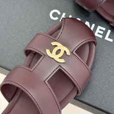 CHANE*|小香26M新品双C镂空罗马平底凉鞋金属双C闪耀鞋身中央镂空交错勾勒复古线条平底设计行走轻盈 CHANE*|小香26M新品双C镂空罗马平底凉鞋金属双C闪耀鞋身中央镂空交错勾勒复古线条平底设计行走轻盈