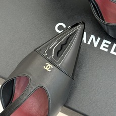 CHANE*|小香26A新品双C拼色尖头高跟凉鞋26A早秋王炸新品登场金属小双C闪得超精致撞色拼接层次感 CHANE*|小香26A新品双C拼色尖头高跟凉鞋26A早秋王炸新品登场金属小双C闪得超精致撞色拼接层次感
