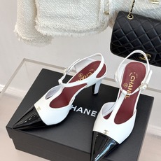 CHANE*|小香26A新品双C拼色尖头高跟凉鞋26A早秋王炸新品登场金属小双C闪得超精致撞色拼接层次感 CHANE*|小香26A新品双C拼色尖头高跟凉鞋26A早秋王炸新品登场金属小双C闪得超精致撞色拼接层次感