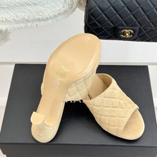 CHANE*|小香26A新品菱格鱼嘴高跟拖鞋26A早秋封神单品金属双C闪得挪不开眼经典菱格纹高级感拉满鞋 CHANE*|小香26A新品菱格鱼嘴高跟拖鞋26A早秋封神单品金属双C闪得挪不开眼经典菱格纹高级感拉满鞋