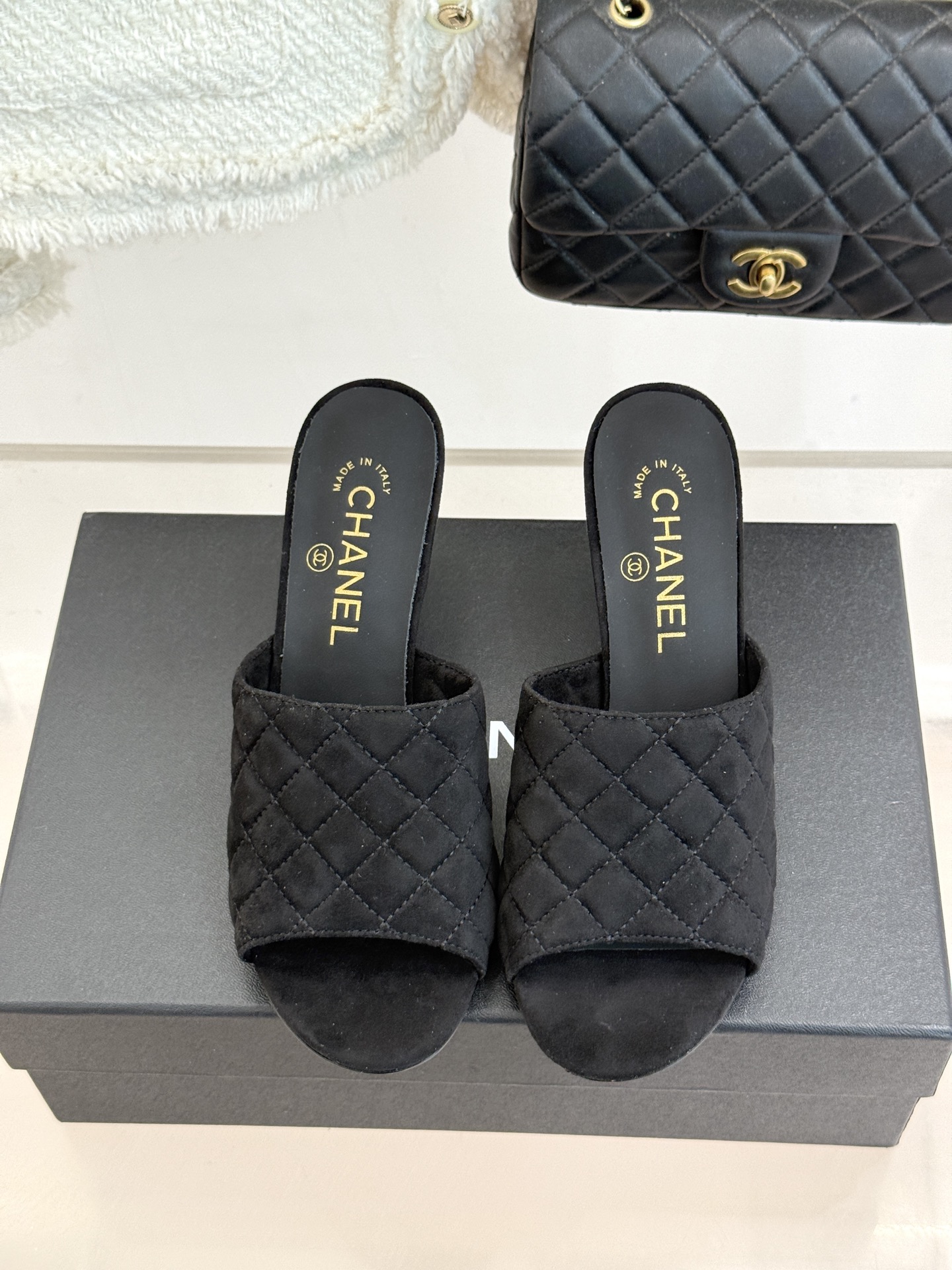 CHANE*|小香26A新品菱格鱼嘴高跟拖鞋26A早秋封神单品金属双C闪得挪不开眼经典菱格纹高级感拉满鞋 CHANE*|小香26A新品菱格鱼嘴高跟拖鞋26A早秋封神单品金属双C闪得挪不开眼经典菱格纹高级感拉满鞋