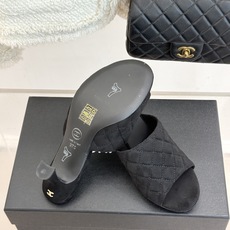 CHANE*|小香26A新品菱格鱼嘴高跟拖鞋26A早秋封神单品金属双C闪得挪不开眼经典菱格纹高级感拉满鞋 CHANE*|小香26A新品菱格鱼嘴高跟拖鞋26A早秋封神单品金属双C闪得挪不开眼经典菱格纹高级感拉满鞋