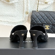 CHANE*|小香26A新品大双C菱格鱼嘴高跟拖鞋26A早秋王炸登场大双C菱格惊艳全场经典菱格纹铺满鞋面 CHANE*|小香26A新品大双C菱格鱼嘴高跟拖鞋26A早秋王炸登场大双C菱格惊艳全场经典菱格纹铺满鞋面