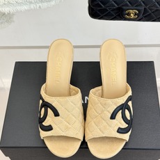 CHANE*|小香26A新品大双C菱格鱼嘴高跟拖鞋26A早秋王炸登场大双C菱格惊艳全场经典菱格纹铺满鞋面 CHANE*|小香26A新品大双C菱格鱼嘴高跟拖鞋26A早秋王炸登场大双C菱格惊艳全场经典菱格纹铺满鞋面