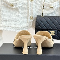 CHANE*|小香26A新品大双C菱格鱼嘴高跟拖鞋26A早秋王炸登场大双C菱格惊艳全场经典菱格纹铺满鞋面 CHANE*|小香26A新品大双C菱格鱼嘴高跟拖鞋26A早秋王炸登场大双C菱格惊艳全场经典菱格纹铺满鞋面