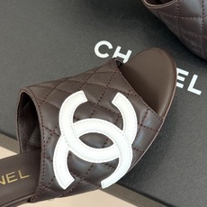 CHANE*|小香26A新品大双C菱格鱼嘴高跟拖鞋26A早秋王炸登场大双C菱格惊艳全场经典菱格纹铺满鞋面 CHANE*|小香26A新品大双C菱格鱼嘴高跟拖鞋26A早秋王炸登场大双C菱格惊艳全场经典菱格纹铺满鞋面