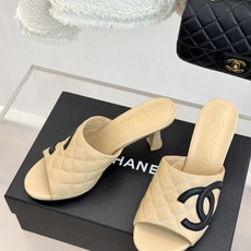 CHANE*|小香26A新品大双C菱格鱼嘴高跟拖鞋26A早秋王炸登场大双C菱格惊艳全场经典菱格纹铺满鞋面 CHANE*|小香26A新品大双C菱格鱼嘴高跟拖鞋26A早秋王炸登场大双C菱格惊艳全场经典菱格纹铺满鞋面