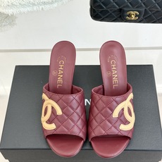 CHANE*|小香26A新品大双C菱格鱼嘴高跟拖鞋26A早秋王炸登场大双C菱格惊艳全场经典菱格纹铺满鞋面 CHANE*|小香26A新品大双C菱格鱼嘴高跟拖鞋26A早秋王炸登场大双C菱格惊艳全场经典菱格纹铺满鞋面