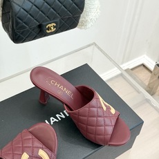CHANE*|小香26A新品大双C菱格鱼嘴高跟拖鞋26A早秋王炸登场大双C菱格惊艳全场经典菱格纹铺满鞋面 CHANE*|小香26A新品大双C菱格鱼嘴高跟拖鞋26A早秋王炸登场大双C菱格惊艳全场经典菱格纹铺满鞋面