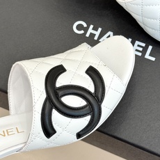 CHANE*|小香26A新品大双C菱格鱼嘴高跟拖鞋26A早秋王炸登场大双C菱格惊艳全场经典菱格纹铺满鞋面 CHANE*|小香26A新品大双C菱格鱼嘴高跟拖鞋26A早秋王炸登场大双C菱格惊艳全场经典菱格纹铺满鞋面