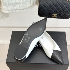 CHANE*|小香26A新品拼色双C尖头平底单鞋26A早秋王炸拼色单鞋撞色拼接自带高级氛围感双C暗纹低调 CHANE*|小香26A新品拼色双C尖头平底单鞋26A早秋王炸拼色单鞋撞色拼接自带高级氛围感双C暗纹低调