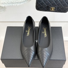 CHANE*|小香26A新品拼色双C尖头平底单鞋26A早秋王炸拼色单鞋撞色拼接自带高级氛围感双C暗纹低调 CHANE*|小香26A新品拼色双C尖头平底单鞋26A早秋王炸拼色单鞋撞色拼接自带高级氛围感双C暗纹低调