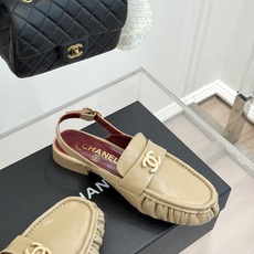 CHANE*|小香26A新品老钱风褶皱乐福半拖26A早秋老钱风神鞋褶皱肌理揉进松弛感双C金属扣低调闪微光 CHANE*|小香26A新品老钱风褶皱乐福半拖26A早秋老钱风神鞋褶皱肌理揉进松弛感双C金属扣低调闪微光