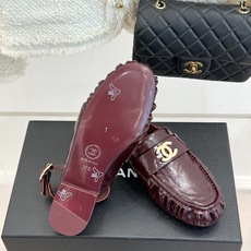 CHANE*|小香26A新品老钱风褶皱乐福半拖26A早秋老钱风神鞋褶皱肌理揉进松弛感双C金属扣低调闪微光 CHANE*|小香26A新品老钱风褶皱乐福半拖26A早秋老钱风神鞋褶皱肌理揉进松弛感双C金属扣低调闪微光