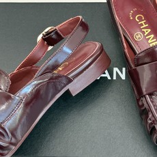 CHANE*|小香26A新品老钱风褶皱乐福半拖26A早秋老钱风神鞋褶皱肌理揉进松弛感双C金属扣低调闪微光 CHANE*|小香26A新品老钱风褶皱乐福半拖26A早秋老钱风神鞋褶皱肌理揉进松弛感双C金属扣低调闪微光