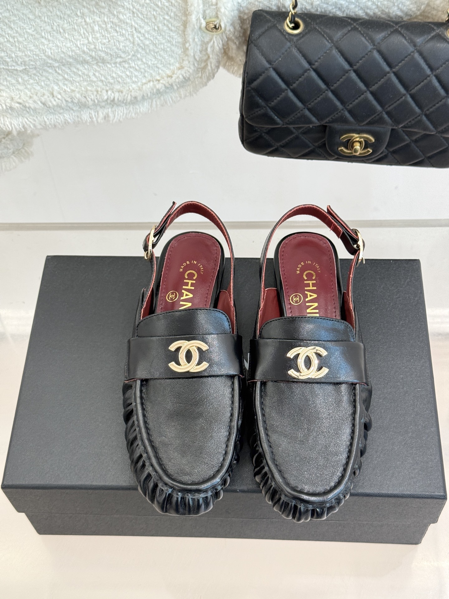CHANE*｜小香26A新品老钱风褶皱乐福半拖26A早秋老钱风神鞋褶皱肌理揉进松弛感双C金属扣低调闪微光