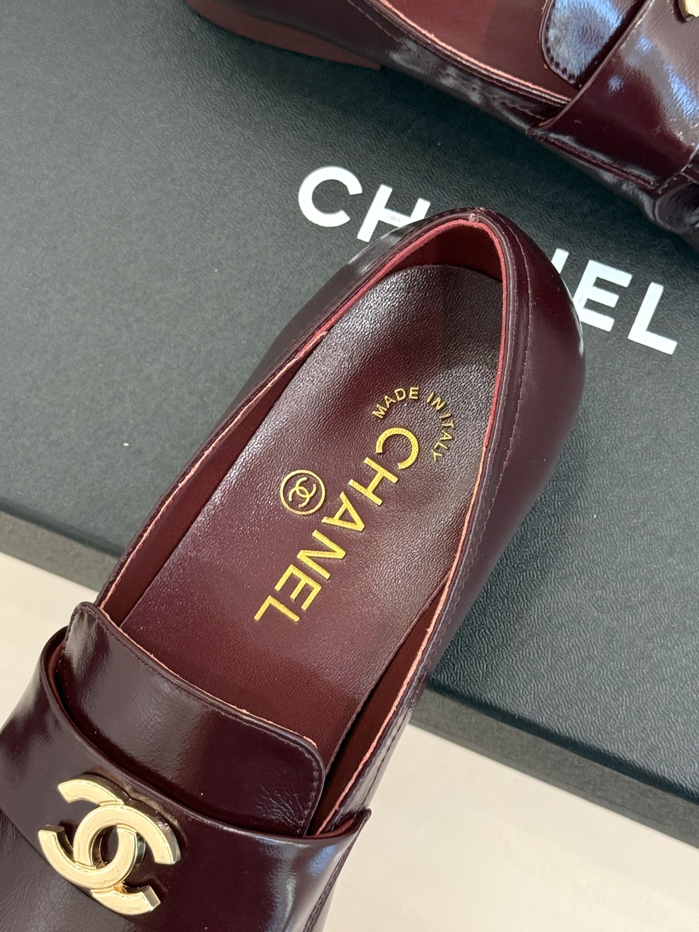 CHANE*｜小香26A新品老钱风褶皱乐福半拖26A早秋老钱风神鞋褶皱肌理揉进松弛感双C金属扣低调闪微光