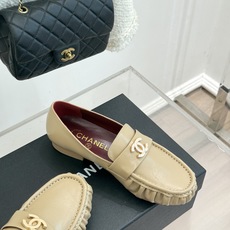CHANE*|小香26A新品老钱风褶皱乐福半拖26A早秋老钱风神鞋褶皱肌理揉进松弛感双C金属扣低调闪微光 CHANE*|小香26A新品老钱风褶皱乐福半拖26A早秋老钱风神鞋褶皱肌理揉进松弛感双C金属扣低调闪微光