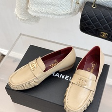 CHANE*|小香26A新品老钱风褶皱乐福半拖26A早秋老钱风神鞋褶皱肌理揉进松弛感双C金属扣低调闪微光 CHANE*|小香26A新品老钱风褶皱乐福半拖26A早秋老钱风神鞋褶皱肌理揉进松弛感双C金属扣低调闪微光