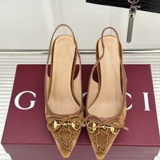 Gucci/古驰26WF新品压花蝴蝶结尖头高跟凉鞋复古压花邂逅柔美蝴蝶结尖头线条勾勒足尖风情细高跟拉长腿 Gucci/古驰26WF新品压花蝴蝶结尖头高跟凉鞋复古压花邂逅柔美蝴蝶结尖头线条勾勒足尖风情细高跟拉长腿