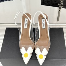 ALAÏA/阿莱亚26WF新品走秀胶片花卉系列尖头高跟凉鞋拖鞋朦胧胶片晕染花卉诗意尖头线条锋利又柔美高跟 ALAÏA/阿莱亚26WF新品走秀胶片花卉系列尖头高跟凉鞋拖鞋朦胧胶片晕染花卉诗意尖头线条锋利又柔美高跟
