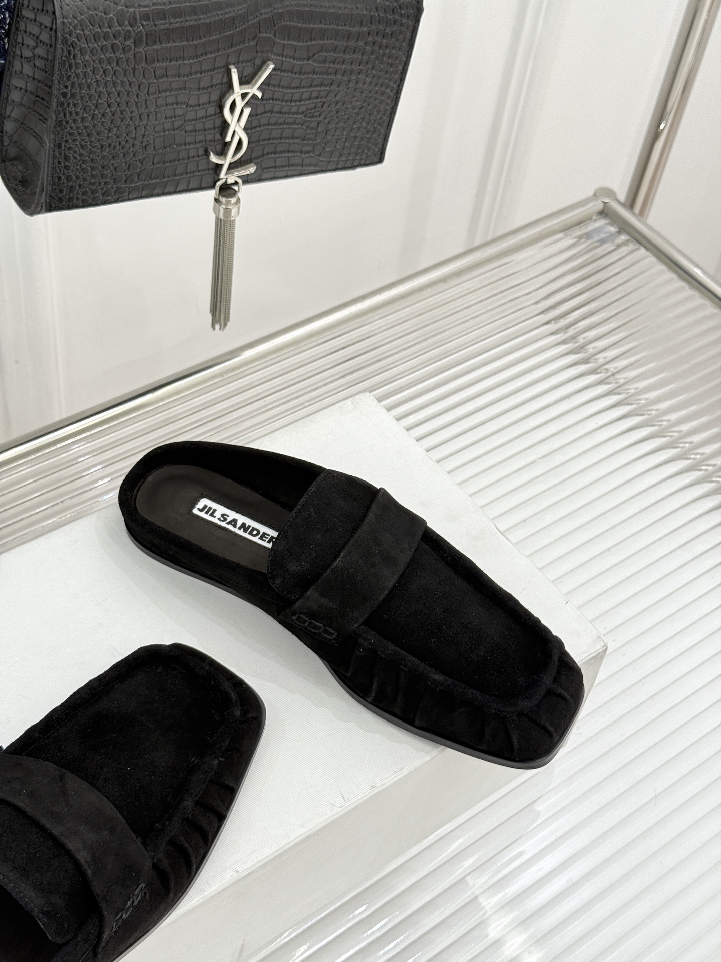 Jil Sander/吉尔桑达 26WF新品老钱风褶皱一脚蹬平底包头半拖老钱风的终极答案褶皱肌理藏着高级