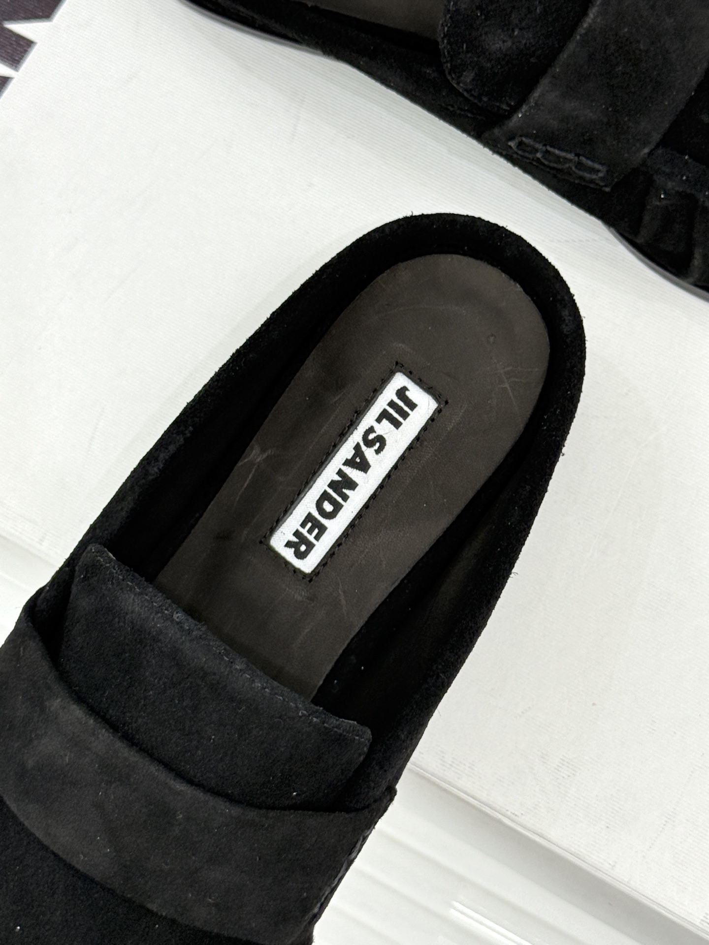 Jil Sander/吉尔桑达 26WF新品老钱风褶皱一脚蹬平底包头半拖老钱风的终极答案褶皱肌理藏着高级