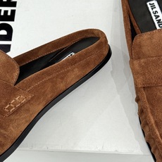 Jil Sander/吉尔桑达 26WF新品老钱风褶皱一脚蹬平底包头半拖老钱风的终极答案褶皱肌理藏着高级 Jil Sander/吉尔桑达 26WF新品老钱风褶皱一脚蹬平底包头半拖老钱风的终极答案褶皱肌理藏着高级