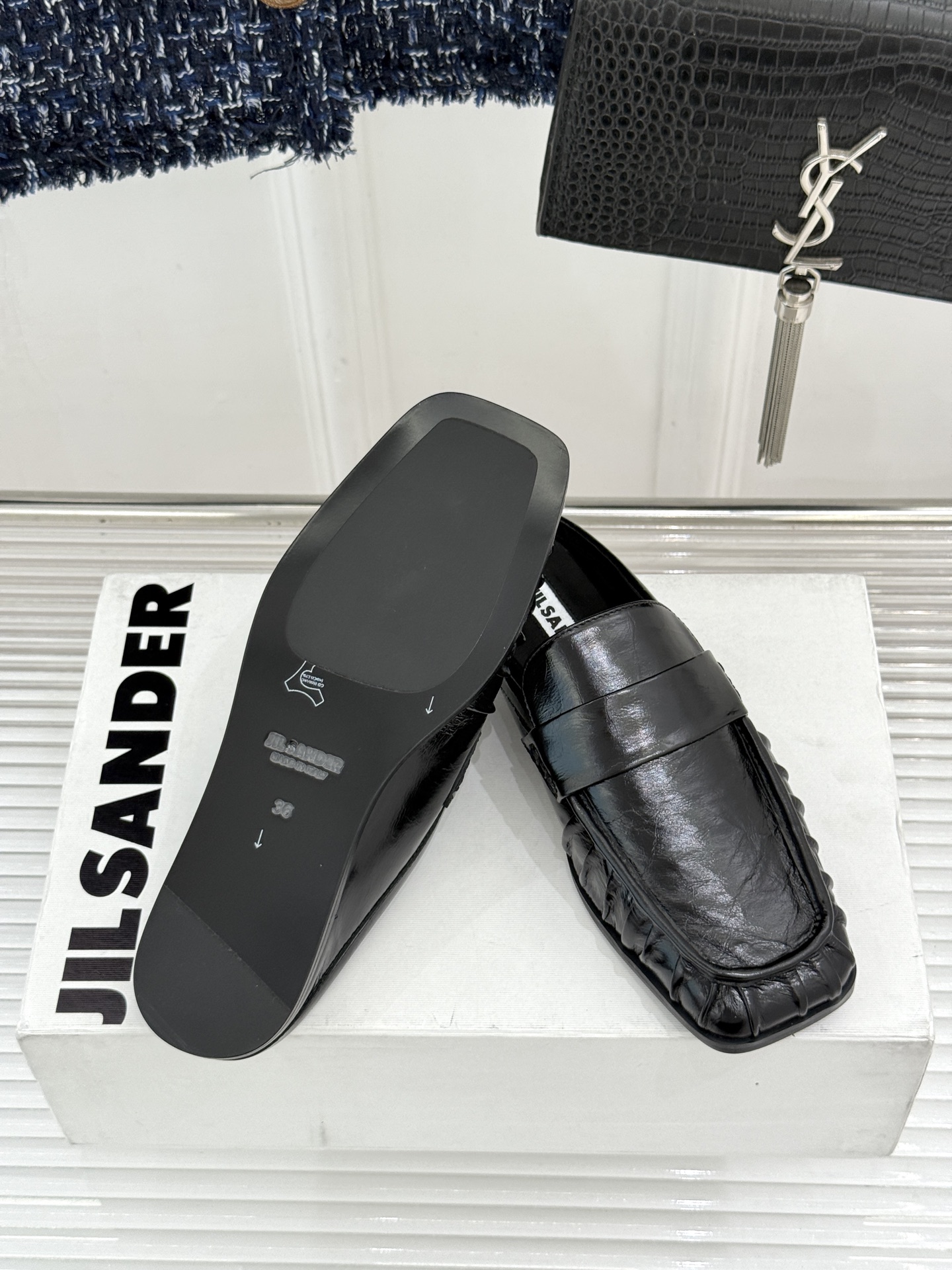 Jil Sander/吉尔桑达 26WF新品老钱风褶皱一脚蹬平底包头半拖老钱风的终极答案褶皱肌理藏着高级