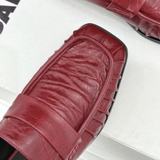 Jil Sander/吉尔桑达 26WF新品老钱风褶皱一脚蹬平底包头半拖老钱风的终极答案褶皱肌理藏着高级 Jil Sander/吉尔桑达 26WF新品老钱风褶皱一脚蹬平底包头半拖老钱风的终极答案褶皱肌理藏着高级