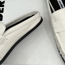 Jil Sander/吉尔桑达 26WF新品老钱风褶皱一脚蹬平底包头半拖老钱风的终极答案褶皱肌理藏着高级 Jil Sander/吉尔桑达 26WF新品老钱风褶皱一脚蹬平底包头半拖老钱风的终极答案褶皱肌理藏着高级