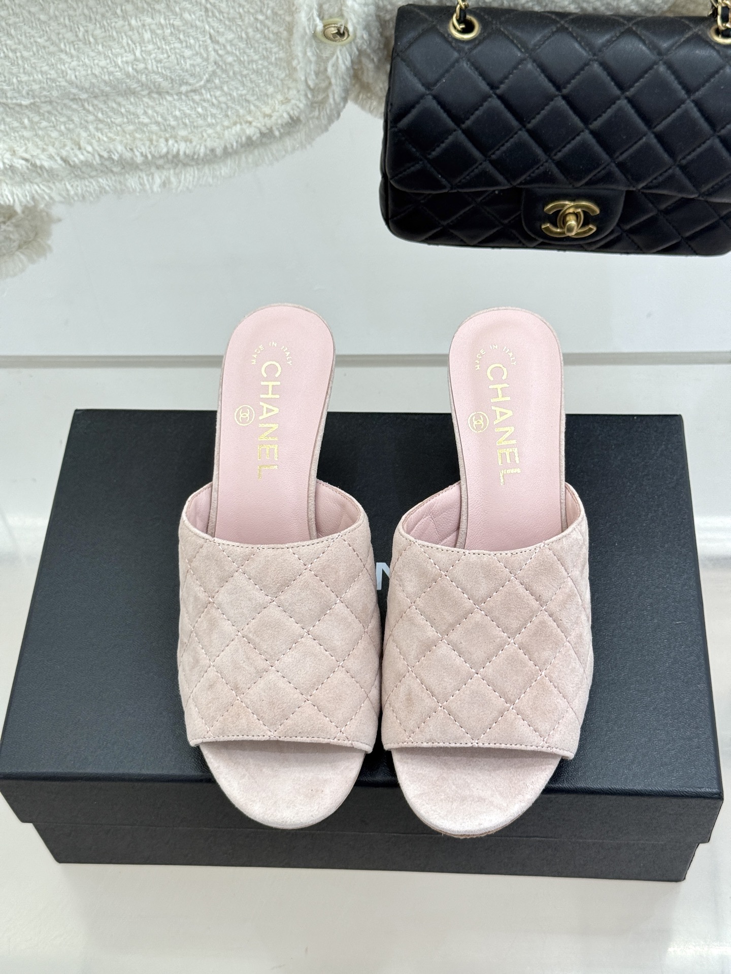 CHANE*|小香26A新品菱格鱼嘴高跟拖鞋26A早秋封神单品金属双C闪得挪不开眼经典菱格纹高级感拉满鞋 CHANE*|小香26A新品菱格鱼嘴高跟拖鞋26A早秋封神单品金属双C闪得挪不开眼经典菱格纹高级感拉满鞋