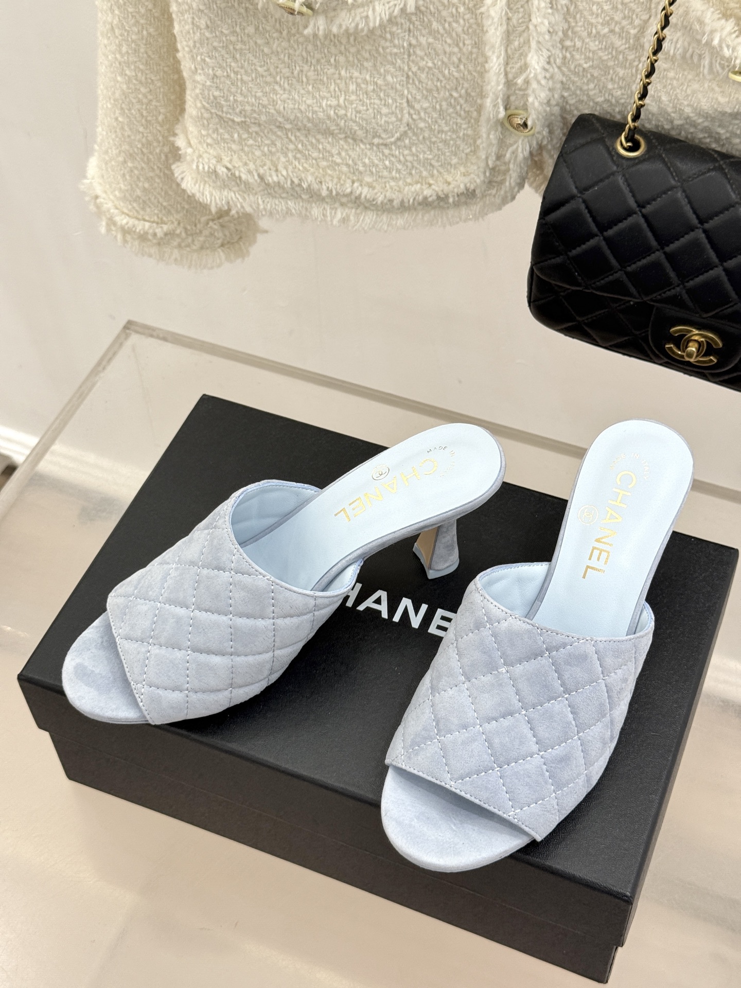 CHANE*|小香26A新品菱格鱼嘴高跟拖鞋26A早秋封神单品金属双C闪得挪不开眼经典菱格纹高级感拉满鞋 CHANE*|小香26A新品菱格鱼嘴高跟拖鞋26A早秋封神单品金属双C闪得挪不开眼经典菱格纹高级感拉满鞋