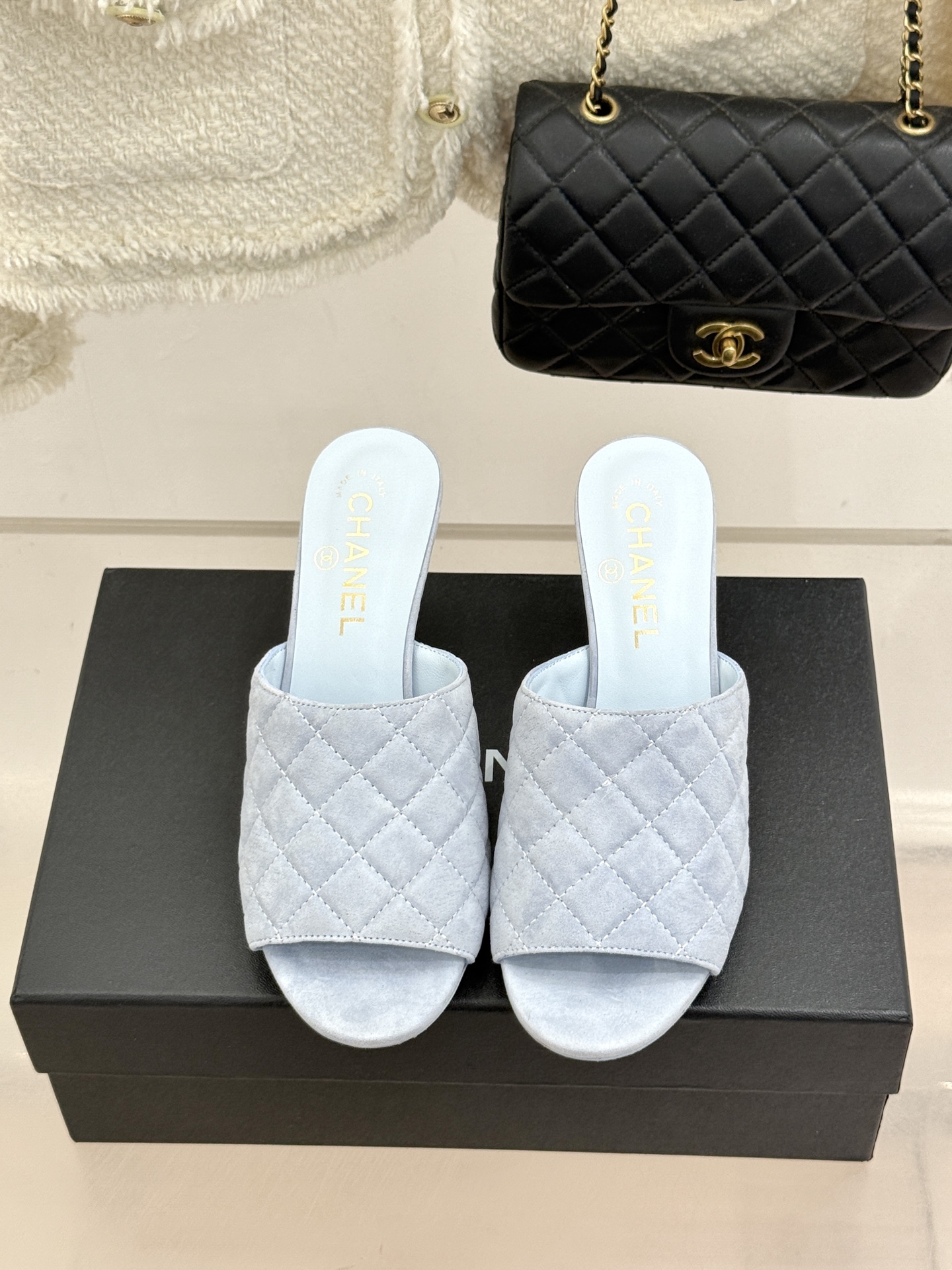 CHANE*|小香26A新品菱格鱼嘴高跟拖鞋26A早秋封神单品金属双C闪得挪不开眼经典菱格纹高级感拉满鞋 CHANE*|小香26A新品菱格鱼嘴高跟拖鞋26A早秋封神单品金属双C闪得挪不开眼经典菱格纹高级感拉满鞋