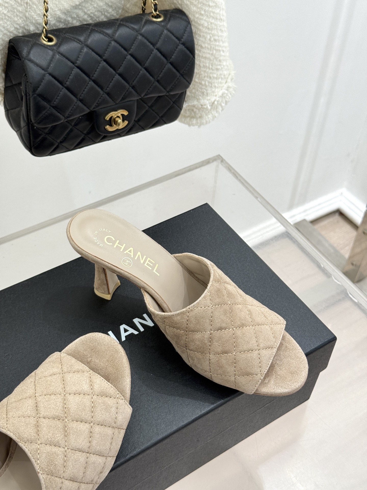 CHANE*|小香26A新品菱格鱼嘴高跟拖鞋26A早秋封神单品金属双C闪得挪不开眼经典菱格纹高级感拉满鞋 CHANE*|小香26A新品菱格鱼嘴高跟拖鞋26A早秋封神单品金属双C闪得挪不开眼经典菱格纹高级感拉满鞋