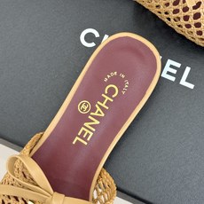 CHANE*|小香26A双C蝴蝶结编织镂空尖头穆勒半拖法式优雅藏在每处细节手工编织纹理精致独特立体蝴蝶结 CHANE*|小香26A双C蝴蝶结编织镂空尖头穆勒半拖法式优雅藏在每处细节手工编织纹理精致独特立体蝴蝶结