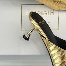 Balmain|巴尔曼经典金属扣一字带猫跟拖鞋PB金属扣一字带设计把法式贵气焊在脚上意大利手工精制小牛皮 Balmain|巴尔曼经典金属扣一字带猫跟拖鞋PB金属扣一字带设计把法式贵气焊在脚上意大利手工精制小牛皮