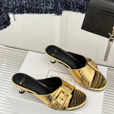 Balmain|巴尔曼经典金属扣一字带猫跟拖鞋PB金属扣一字带设计把法式贵气焊在脚上意大利手工精制小牛皮 Balmain|巴尔曼经典金属扣一字带猫跟拖鞋PB金属扣一字带设计把法式贵气焊在脚上意大利手工精制小牛皮