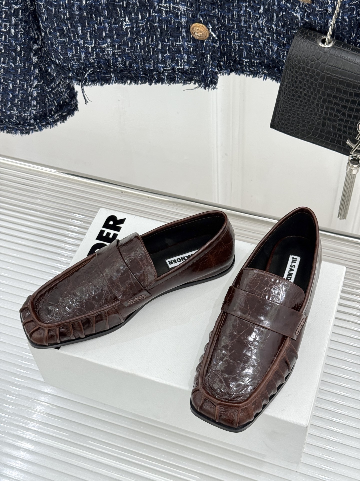 Jil Sander/吉尔桑达极 26WF新品老钱风方头复古褶皱一脚蹬乐福鞋老钱风方头褶皱乐福鞋复古褶皱