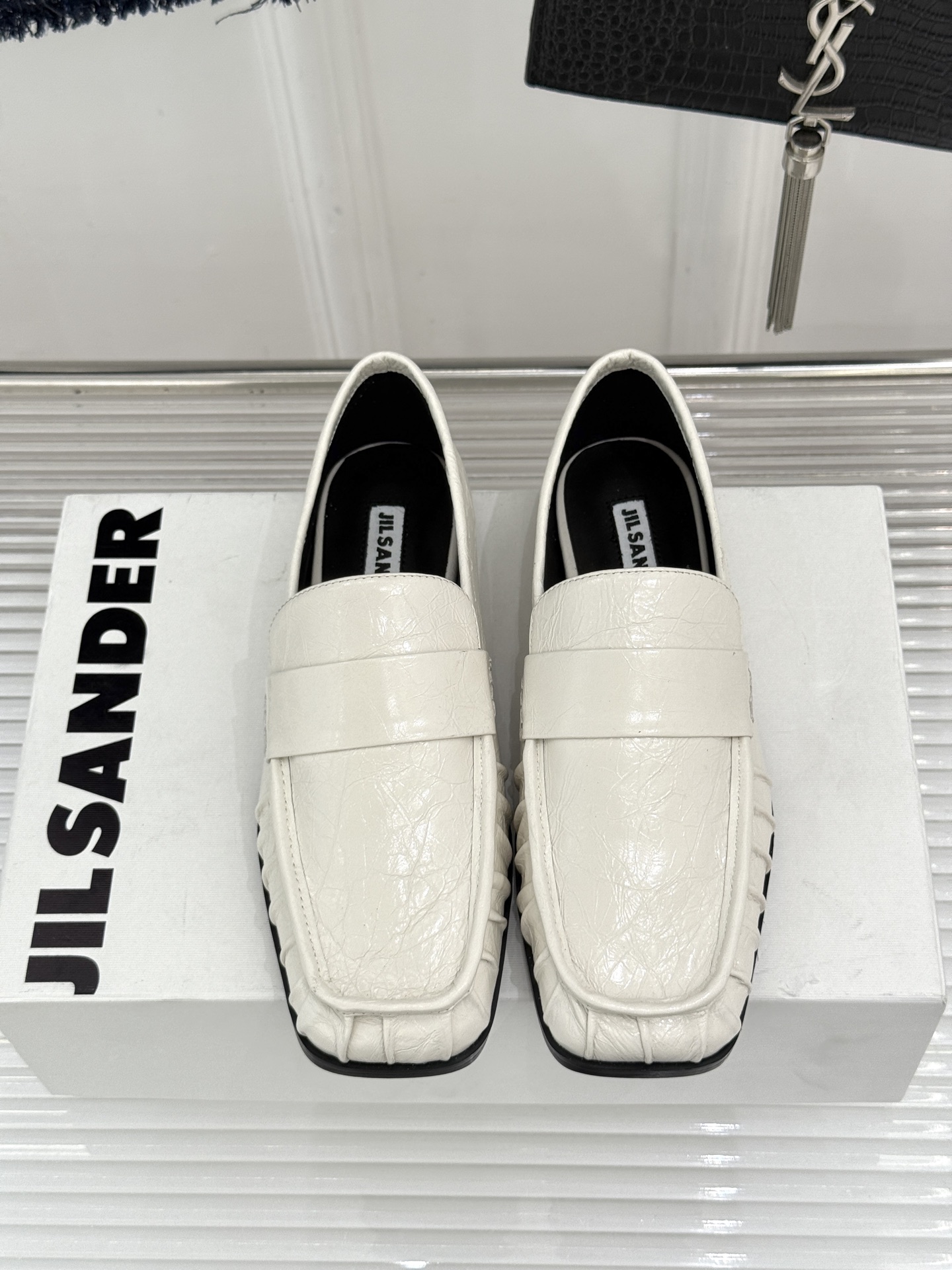 Jil Sander/吉尔桑达极 26WF新品老钱风方头复古褶皱一脚蹬乐福鞋老钱风方头褶皱乐福鞋复古褶皱