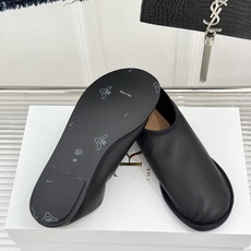 The Row 26WF新品极简一脚蹬乐福鞋奶奶鞋极简一脚蹬乐福鞋骨子里的静奢老钱风意大利匠人手工缝制摒 The Row 26WF新品极简一脚蹬乐福鞋奶奶鞋极简一脚蹬乐福鞋骨子里的静奢老钱风意大利匠人手工缝制摒