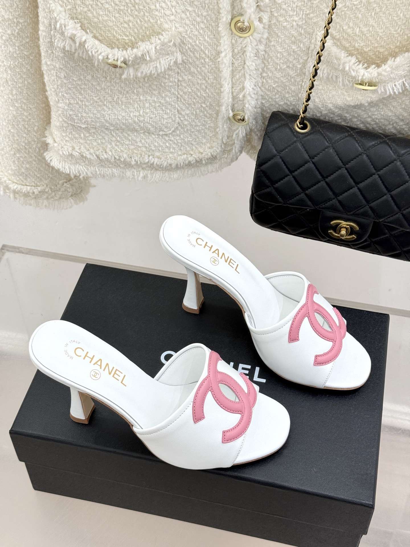 CHANE* ｜小香26S新品大双C镂空高跟拖鞋通透肌理自带轻奢气韵经典双C镌刻品牌底蕴镂空剪裁勾勒灵动